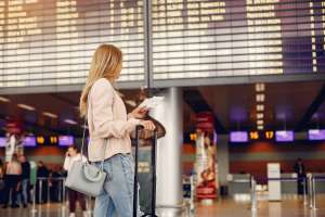 From Tinseltown to the Six: Navigating Your YYZ to LAX Flight Journey From Tinseltown to the Six: Navigating Your YYZ to LAX Flight Journey